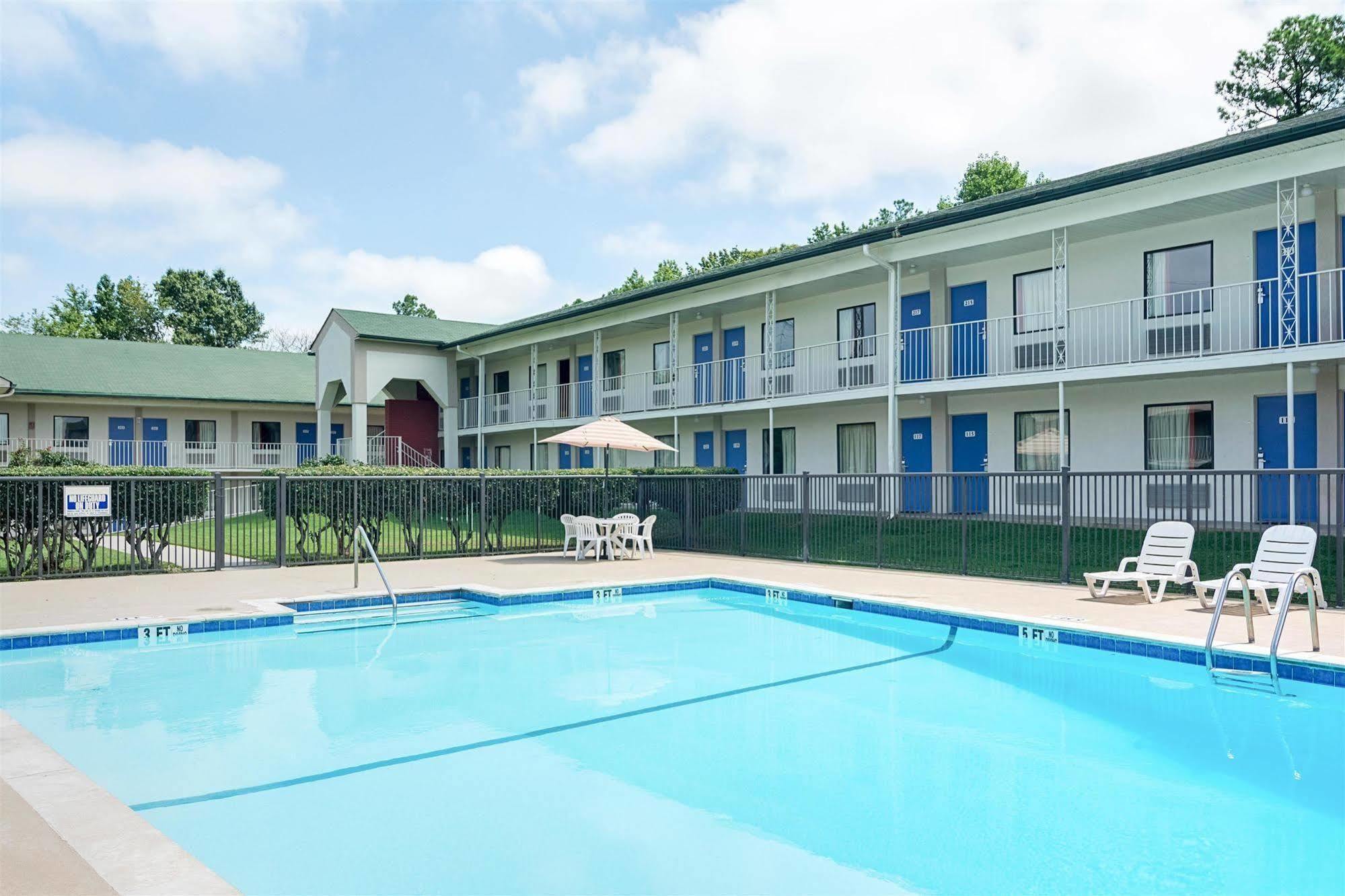 Motel 6-Gainesville, Ga Экстерьер фото